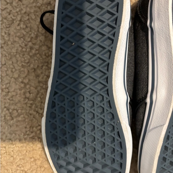 Boys VANS charcoal gray and black tie sneakers - Picture 9 of 14